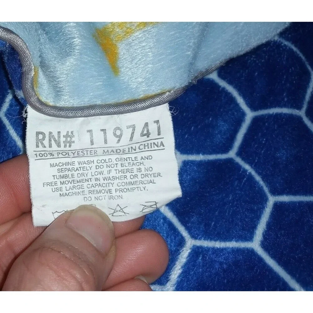 SL Home Fashions Blue Blanket Animals Honeycomb Baby Boy Silky RN 119741